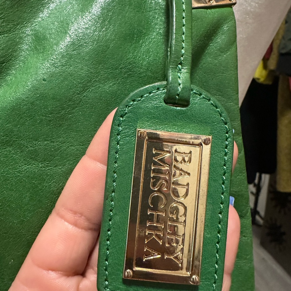 Badgley Mischka Green Leather Shoulder Bag with Gold Plate